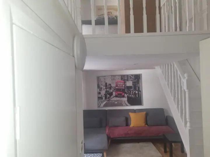Duplex Studio Flat By Hyde Park- Flat 6 * Londra